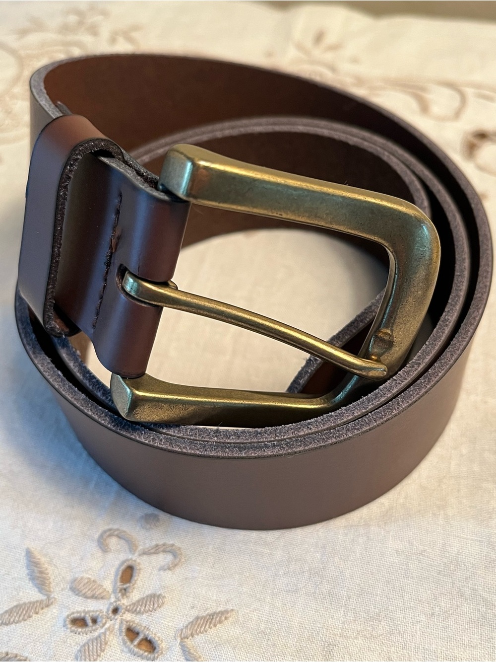 Classic Women’s Brown Leather Belt with Brass Buckle